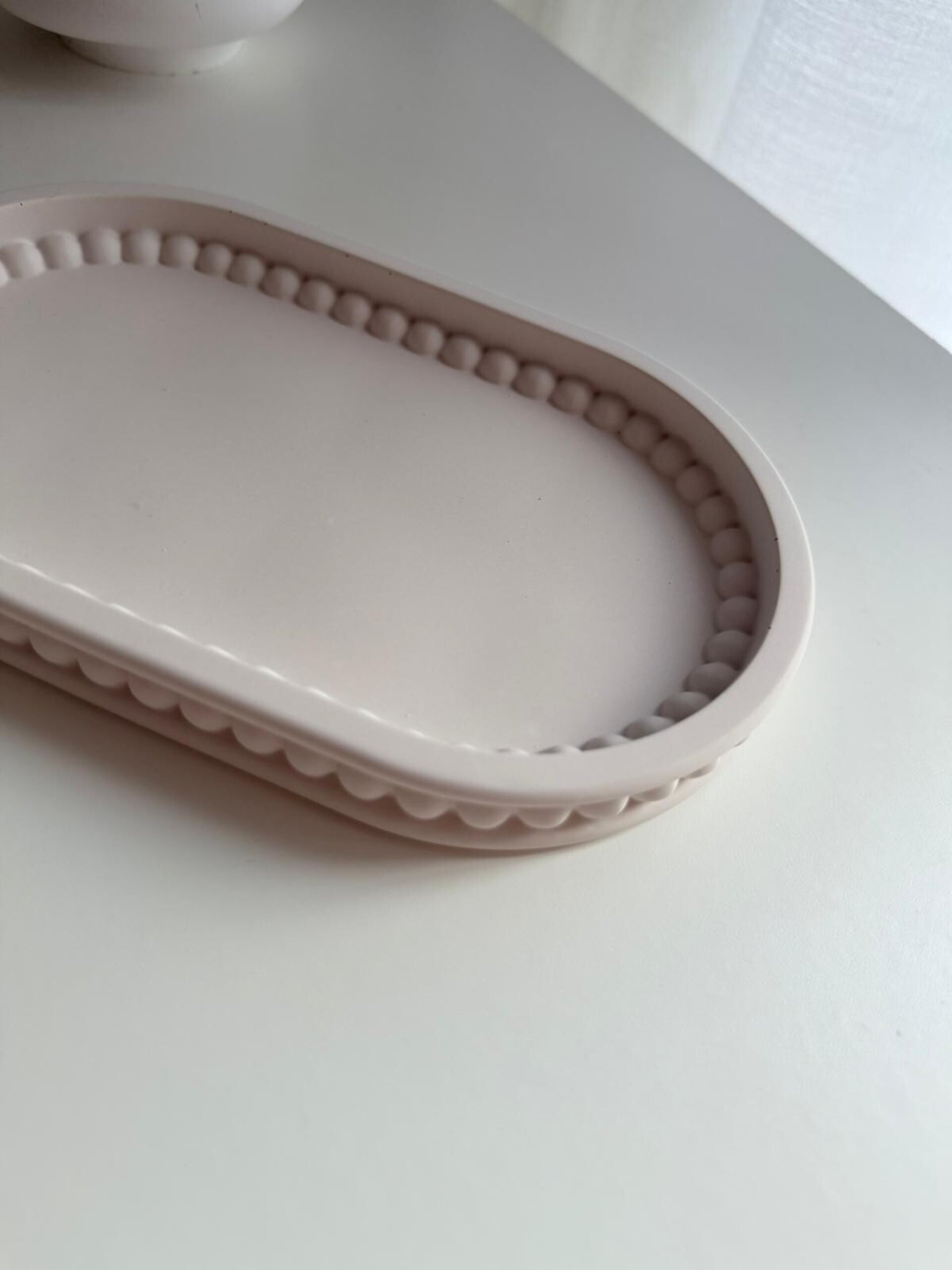 Bandeja Decorativa con Borde de Cuentas – Organizador Elegante y Versátil - 5