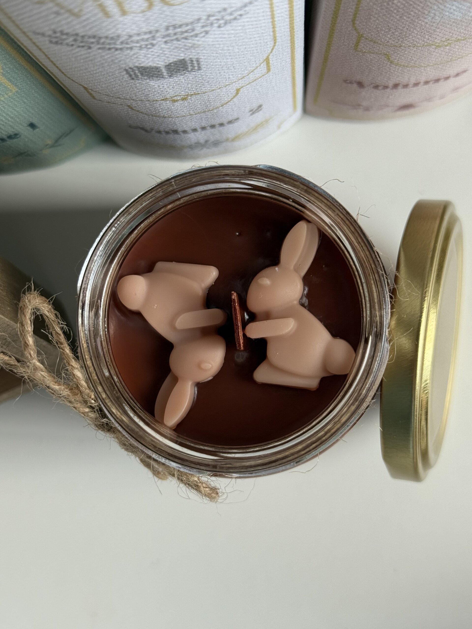 Velas de Soja en Tarro con Mecha de Madera | Colección Pascua - 38h de duración - 2