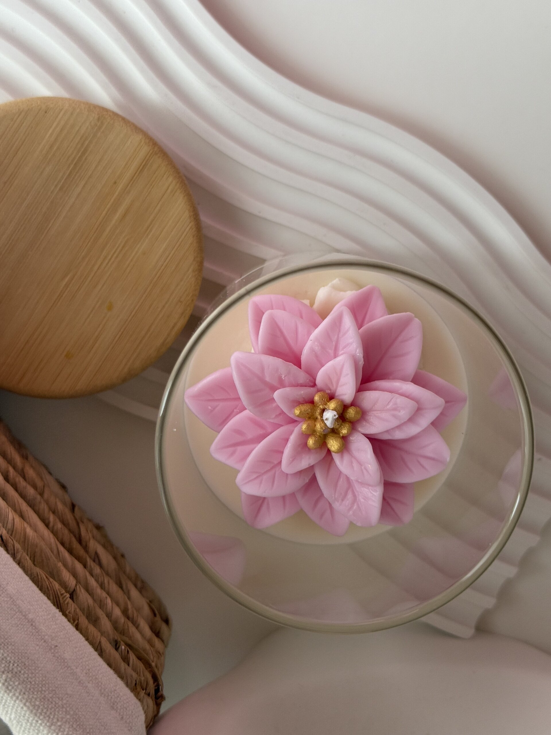 Vela de Navidad Flor de Pascua · Edición Limitada | Aroma Acebo Navideño - 7