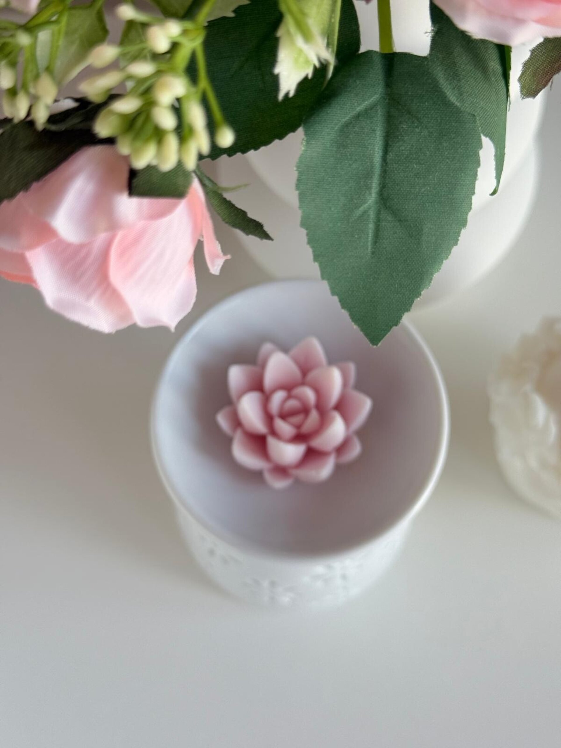 Quemador de cerámica blanco para wax melts – Diseño con floral - 3