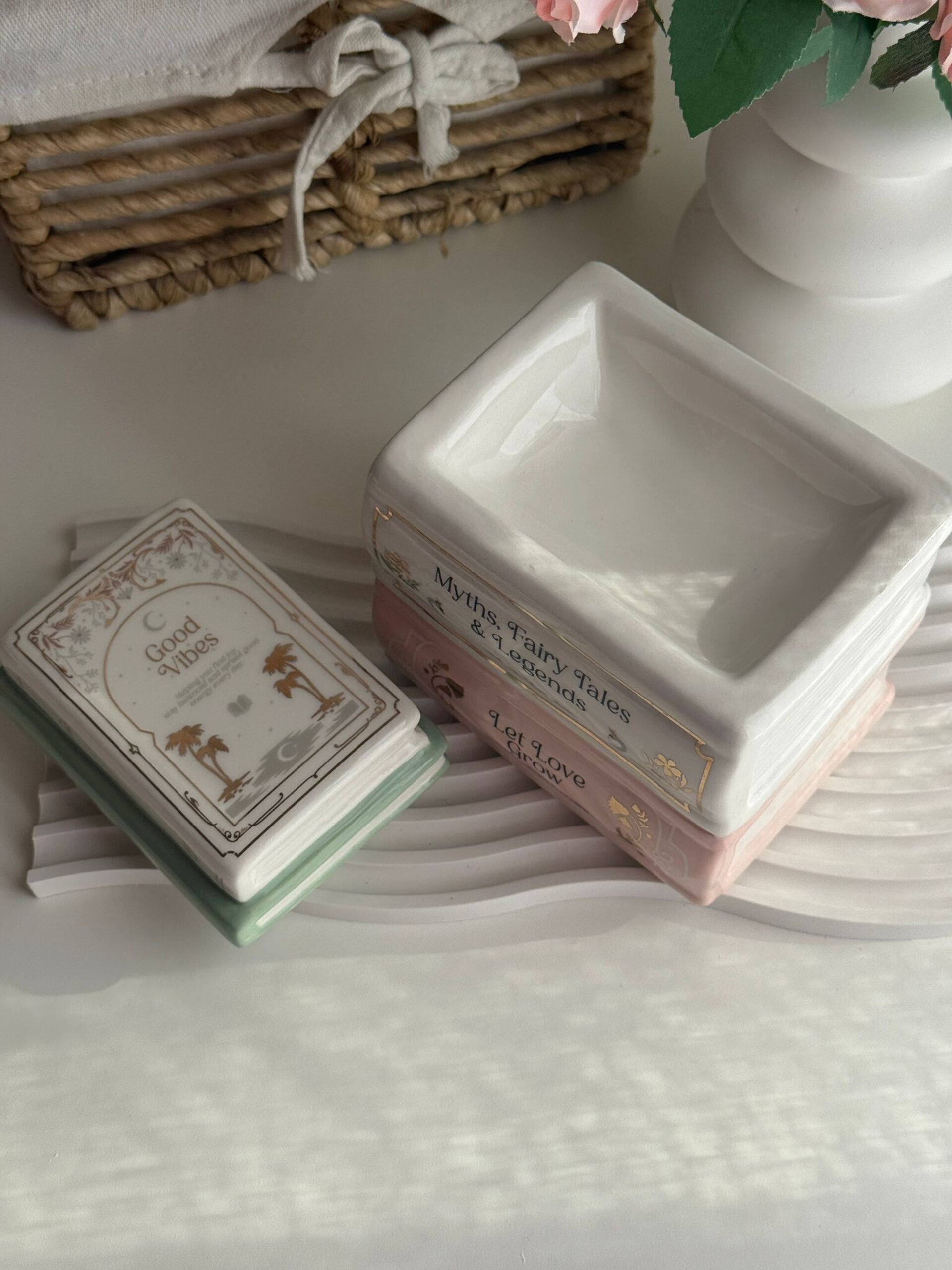 Quemador de wax melts – Biblioteca de ensueño - 7