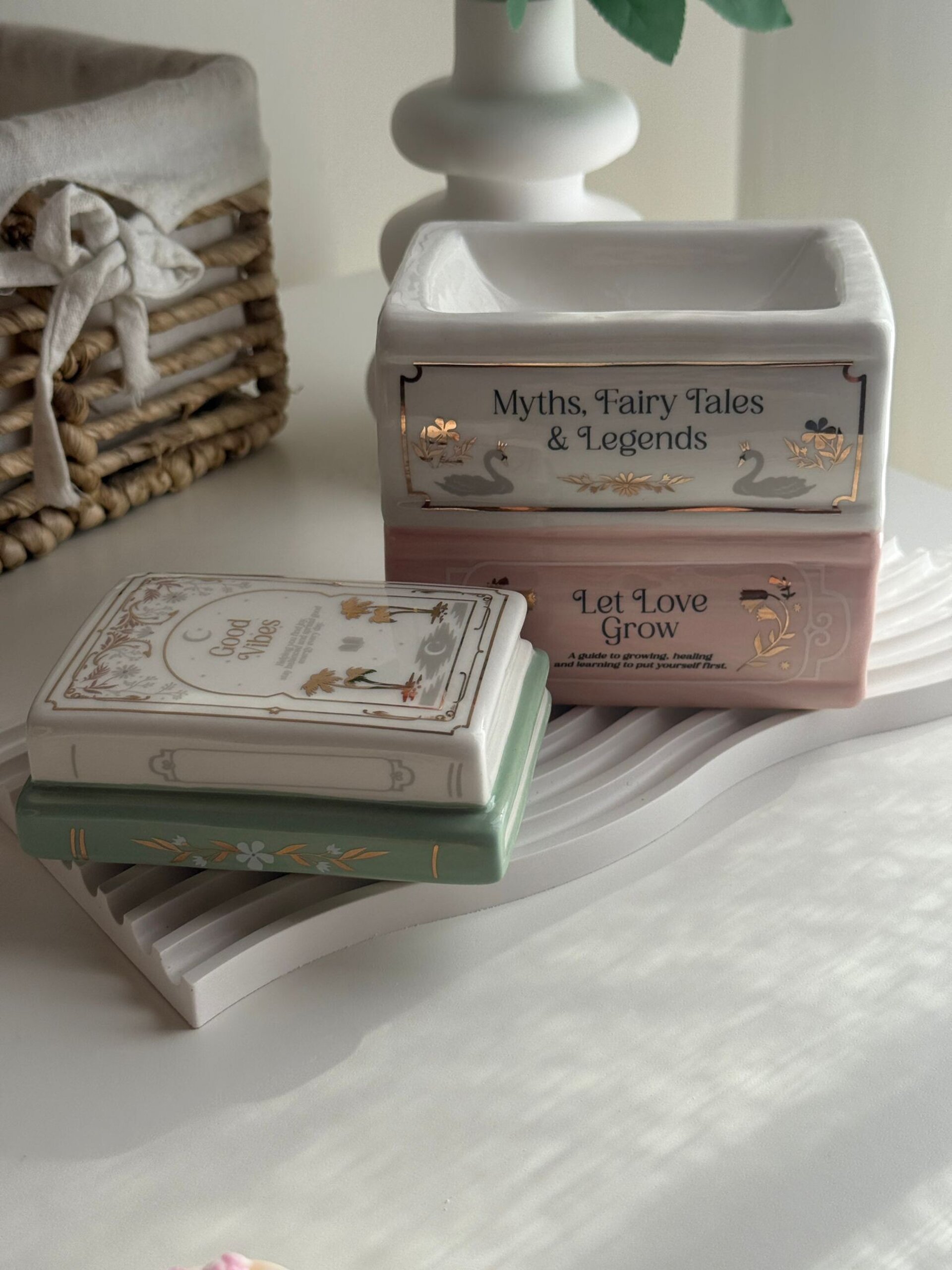 Quemador de wax melts – Biblioteca de ensueño - 4