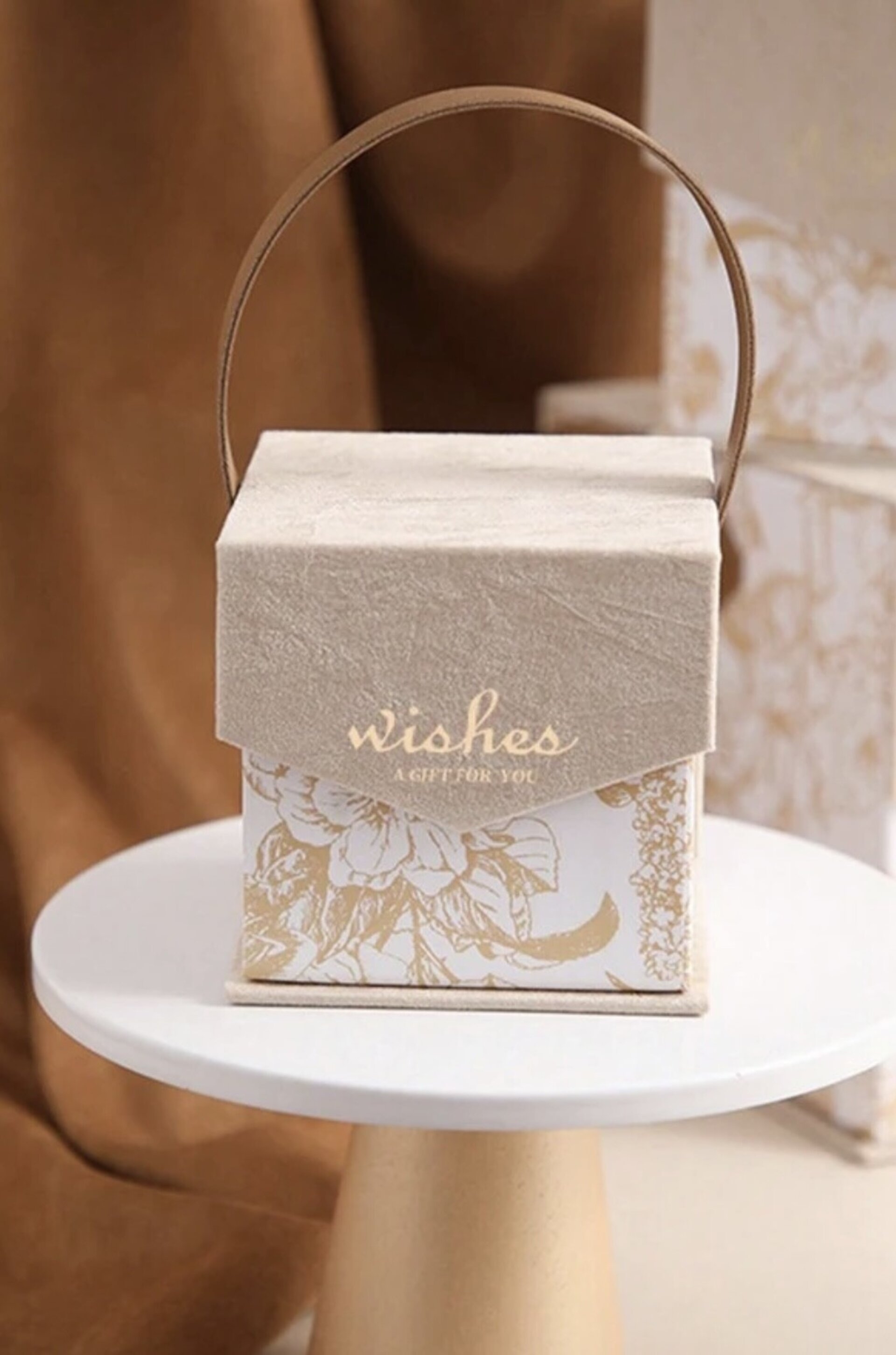 Vela Oso con Ramo de Flores – Decorativa, Romántica y Exclusiva (Tamaño Grande) - 4