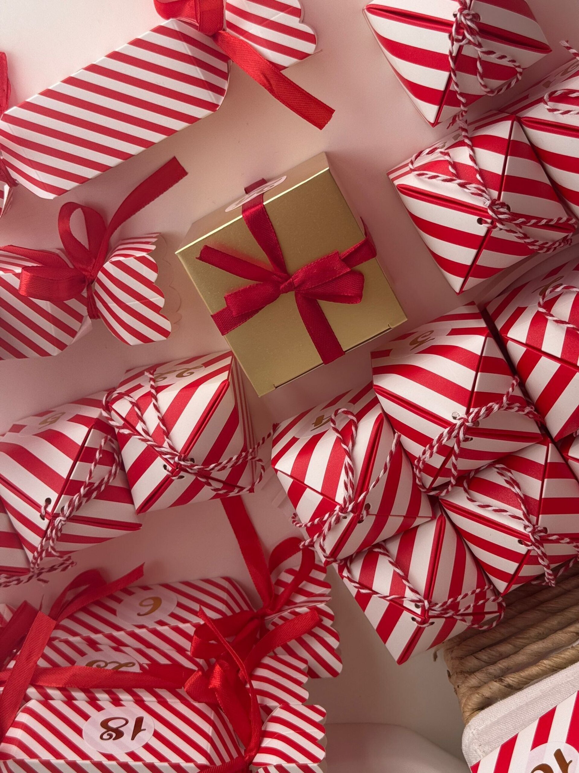 Calendario de Adviento Artesanal – 24 Días | 900 g de Cera & 3 Aromas Exclusivos - 2