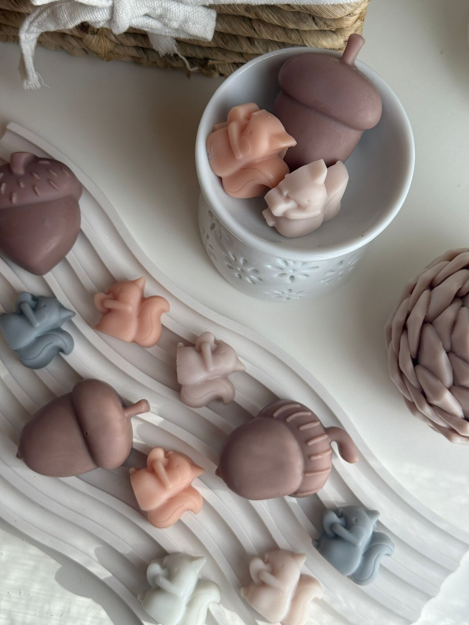 Wax Melts Aroma Crema Catalana - En preciosas formas de Ardillitas y Bellotas - 2