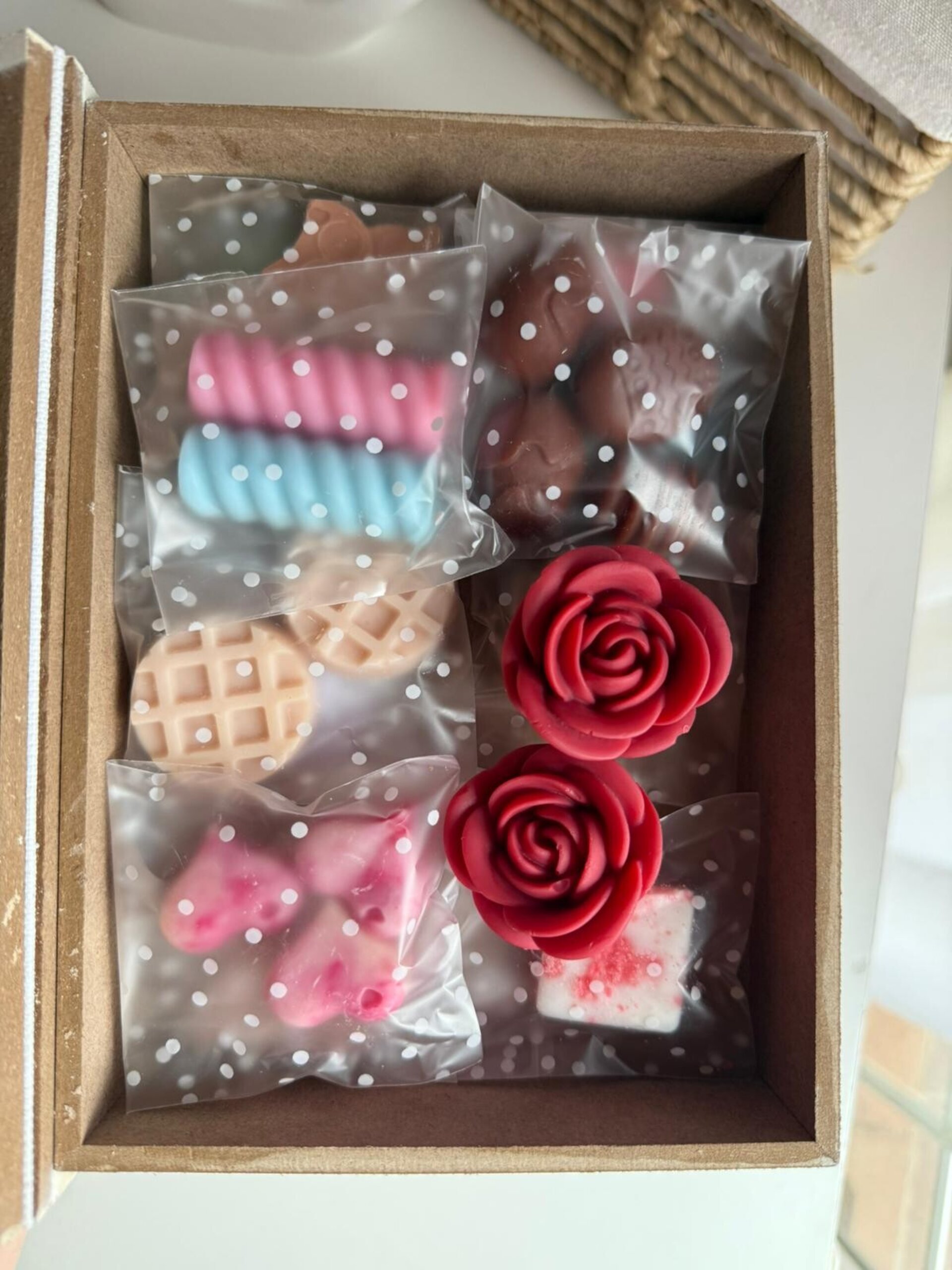 Caja Madera Libro de Wax Melts – 180g de wax melts diferentes aromas - 3