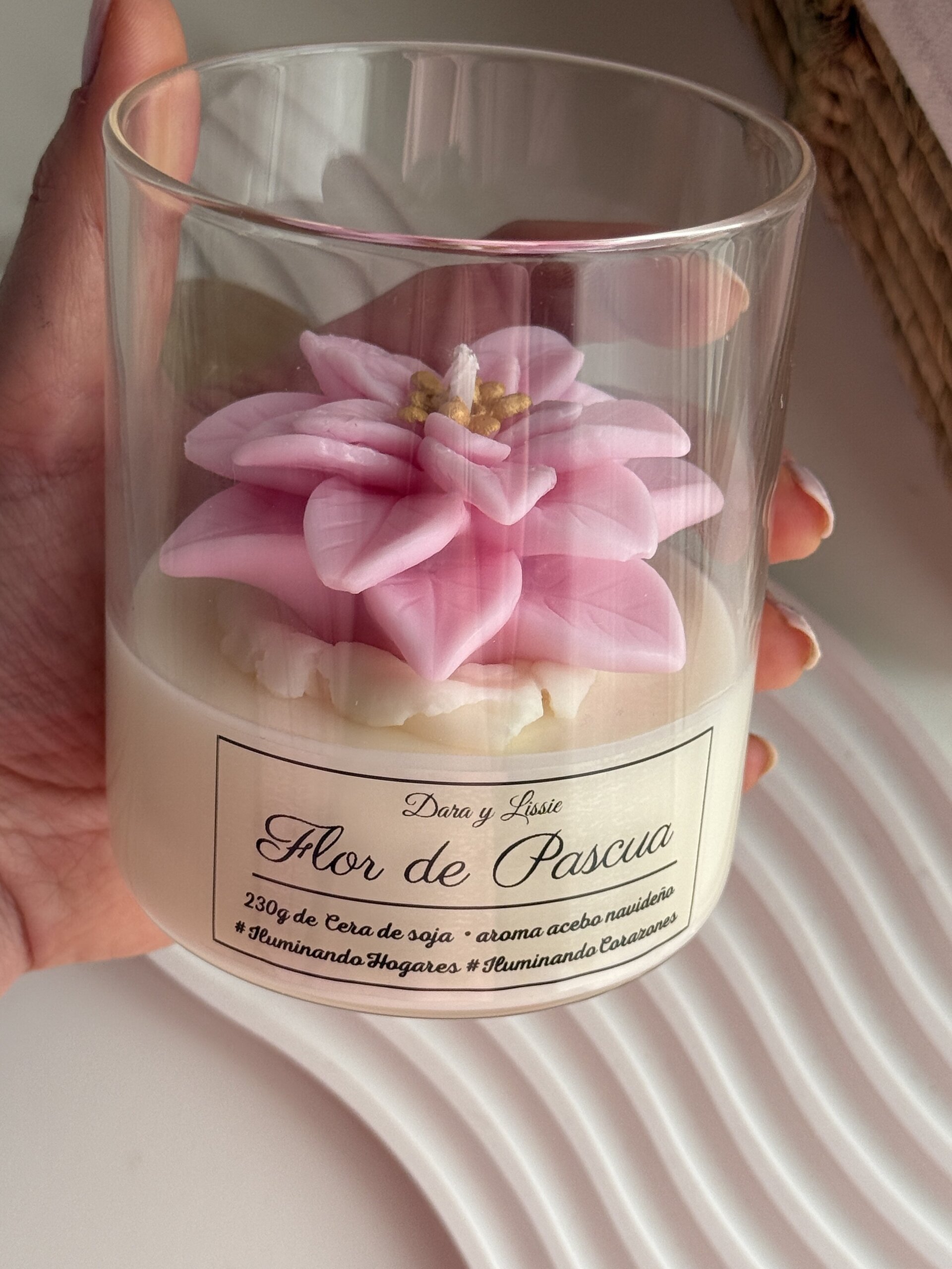 Vela de Navidad Flor de Pascua · Edición Limitada | Aroma Acebo Navideño - 5