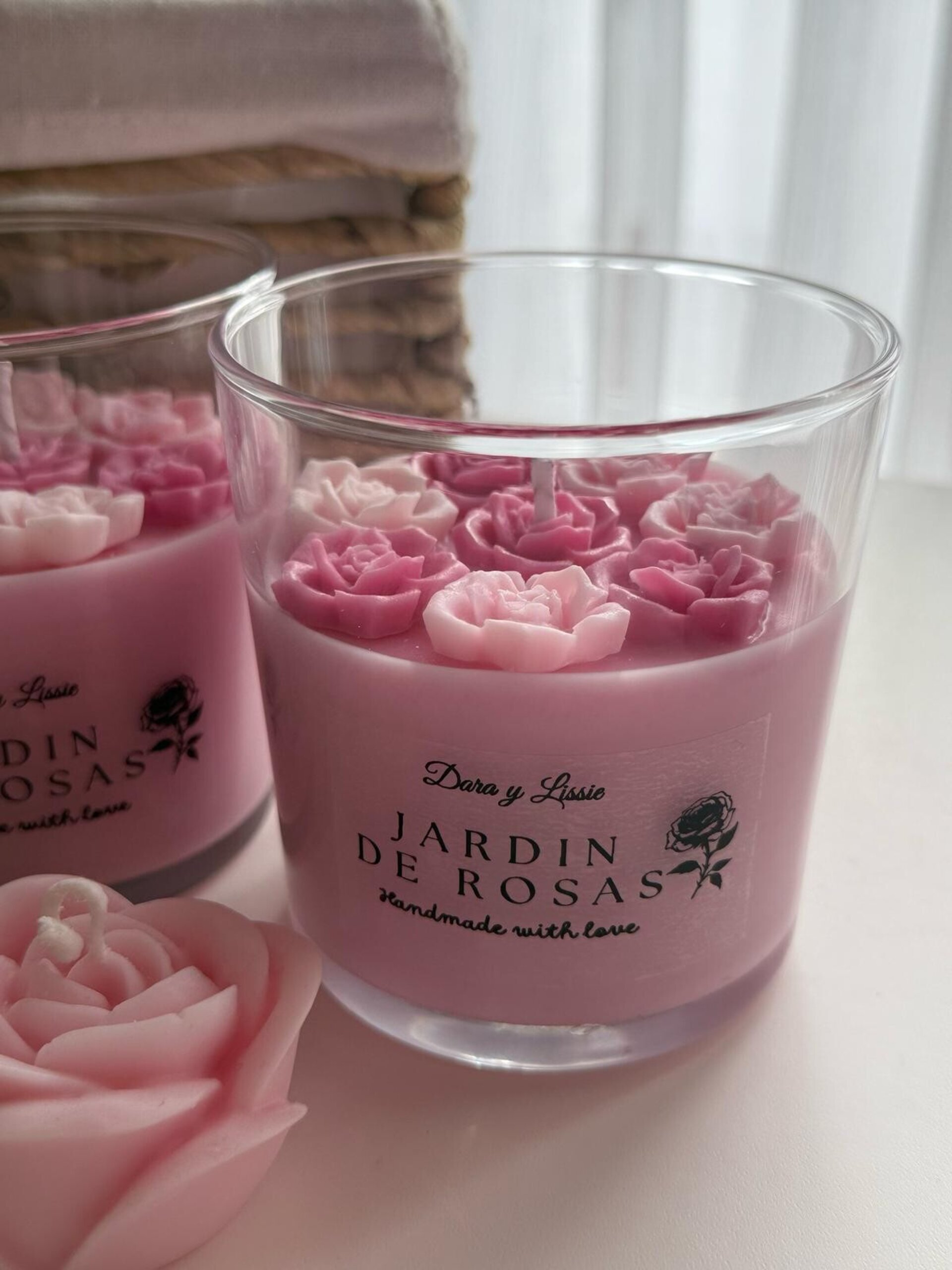 Vela Aromática Jardín de Rosas - Belleza y Fragancia Natural - 6