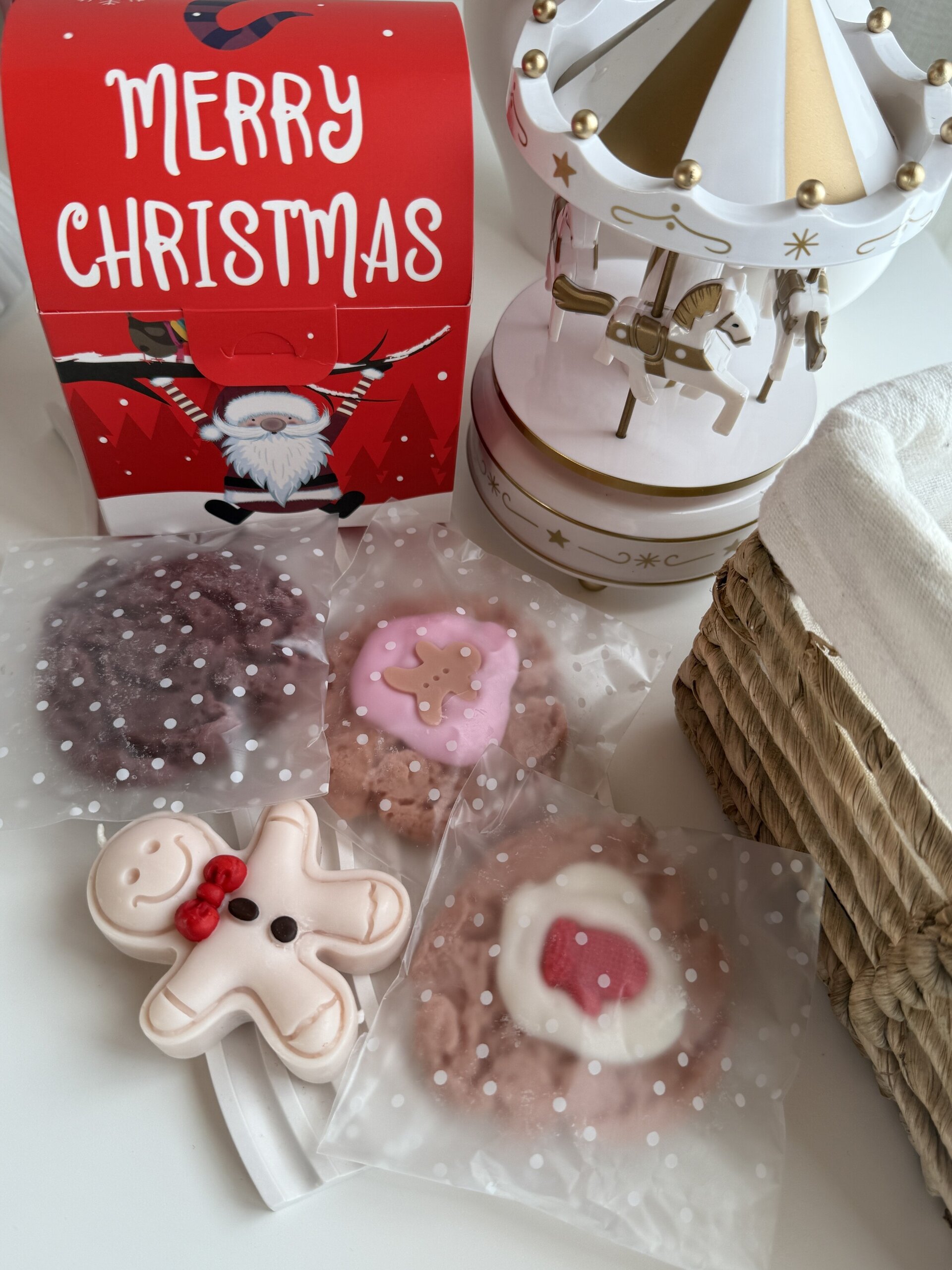 Pack de Regalo Navideño – Vela Decorativa y Wax Melts - 1