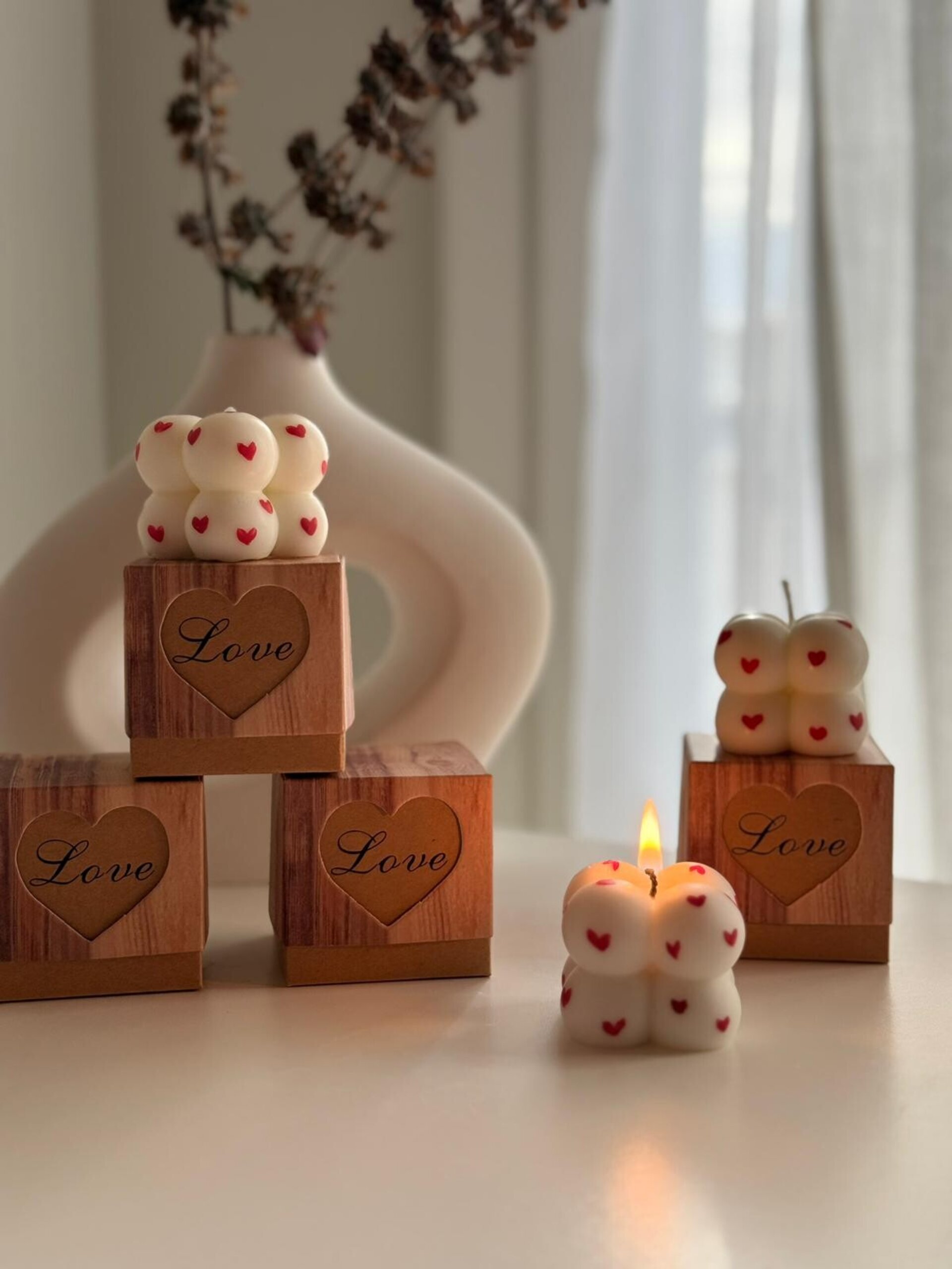 Bubble corazones pintados a mano y cajita Love – Un Símbolo de Amor Único ❤️ - 2