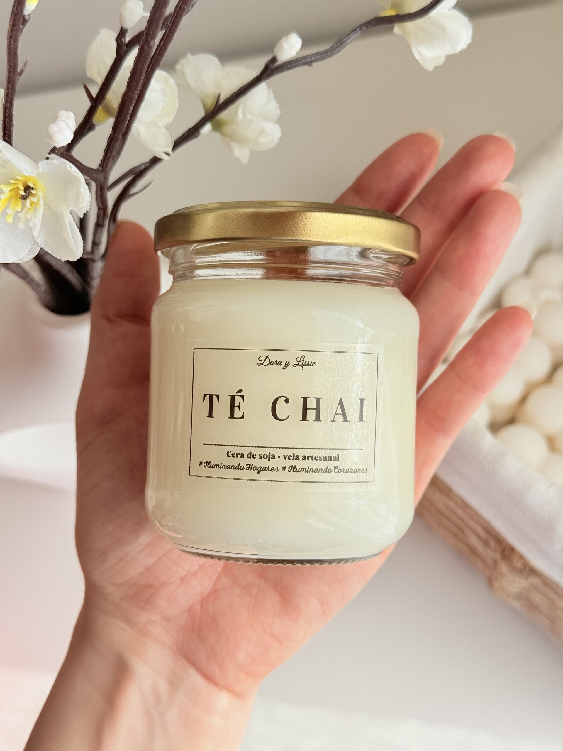 Vela Aromática Té Chai con Mecha de Madera (37h+) - 1